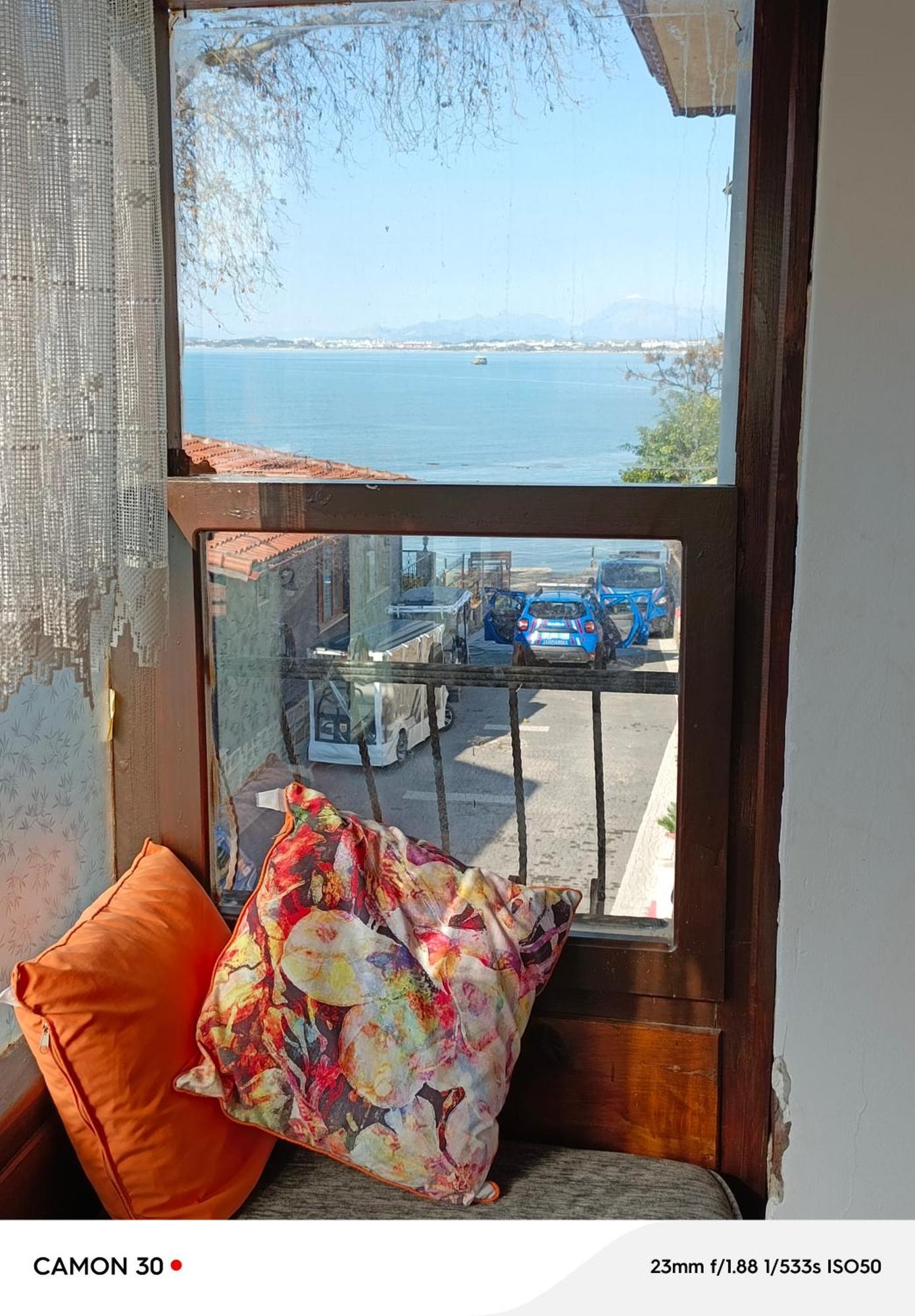 Beach House Apartment Side Exteriör bild